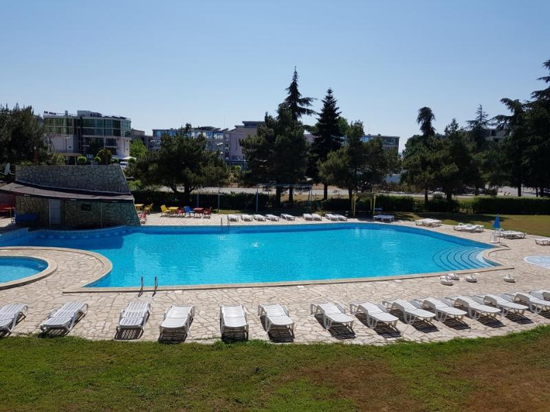 Continental Blu Hotel Slăntjev Brjag Exteriör bild