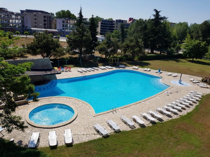 Continental Blu Hotel Slăntjev Brjag Exteriör bild