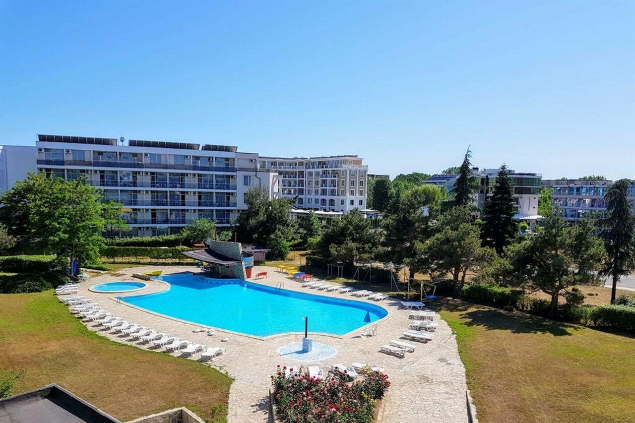 Continental Blu Hotel Slăntjev Brjag Exteriör bild