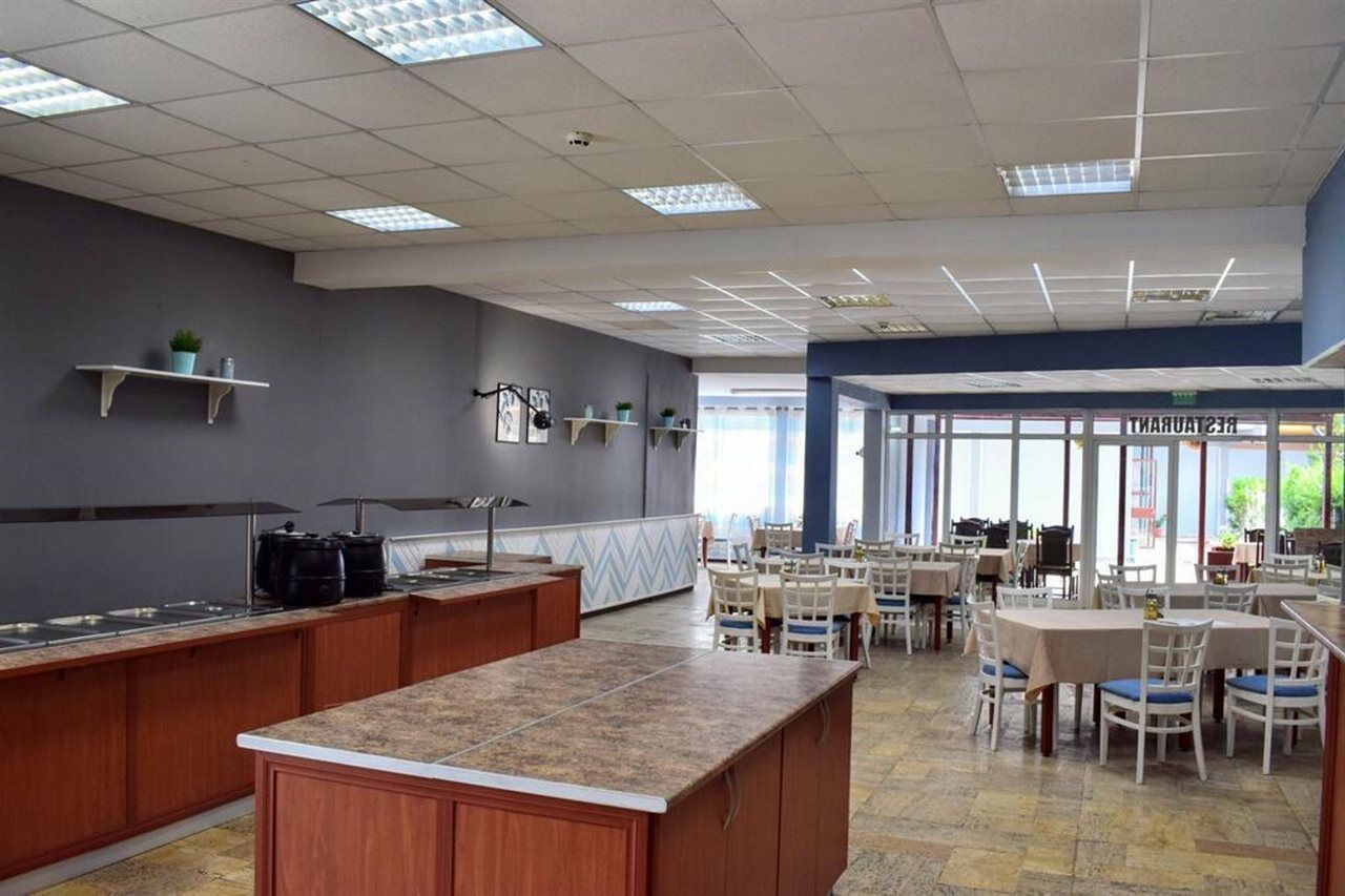 Continental Blu Hotel Slăntjev Brjag Exteriör bild