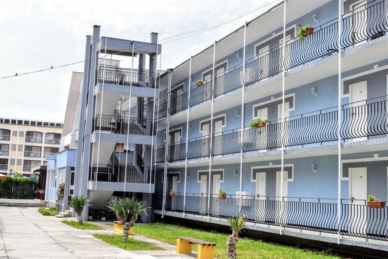 Continental Blu Hotel Slăntjev Brjag Exteriör bild