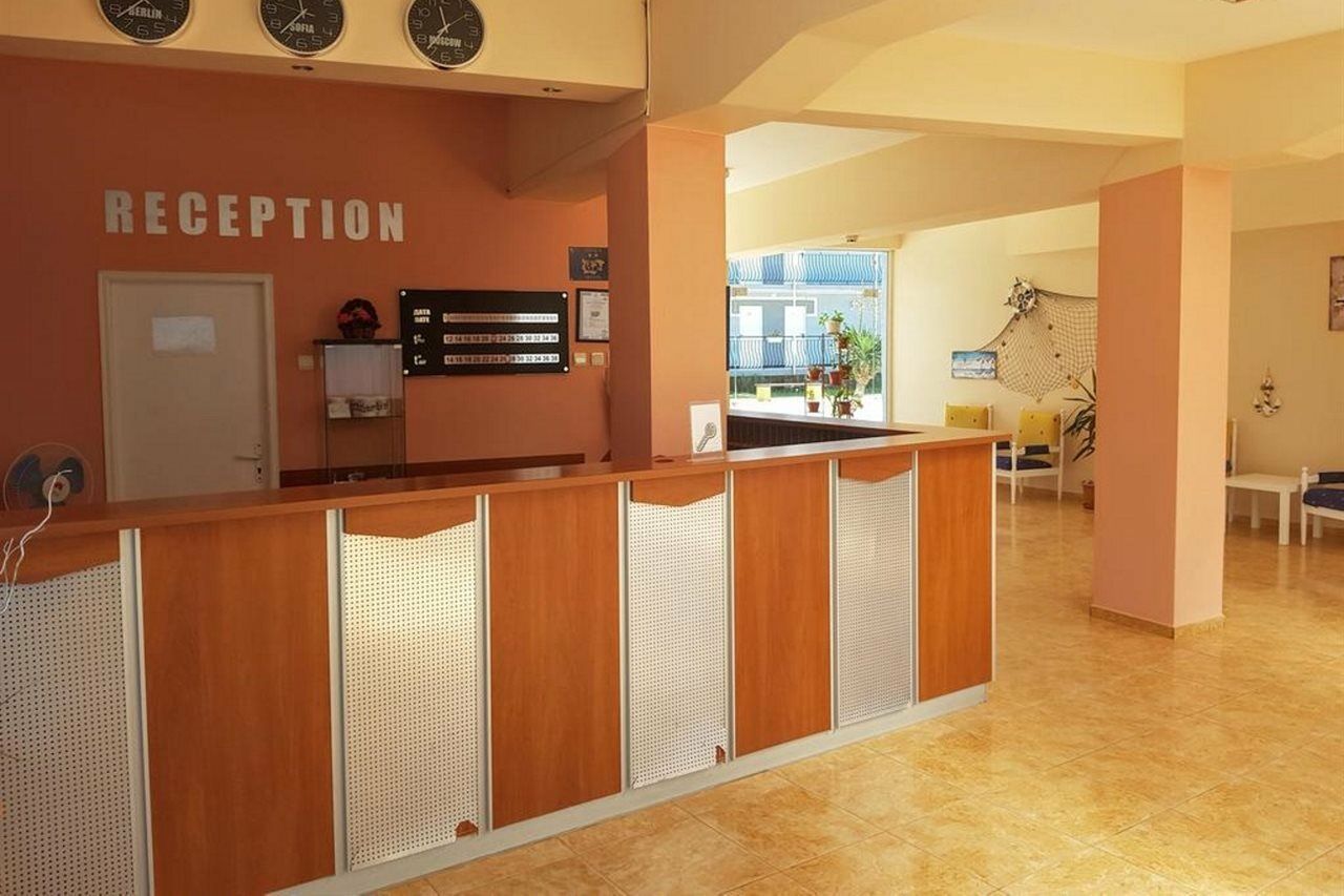 Continental Blu Hotel Slăntjev Brjag Exteriör bild