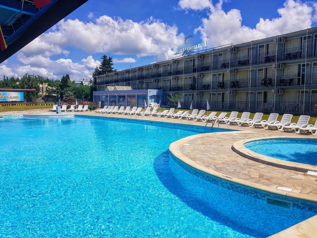 Continental Blu Hotel Slăntjev Brjag Exteriör bild